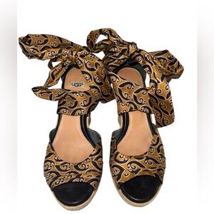 UGG Luciano Wedge black and brown